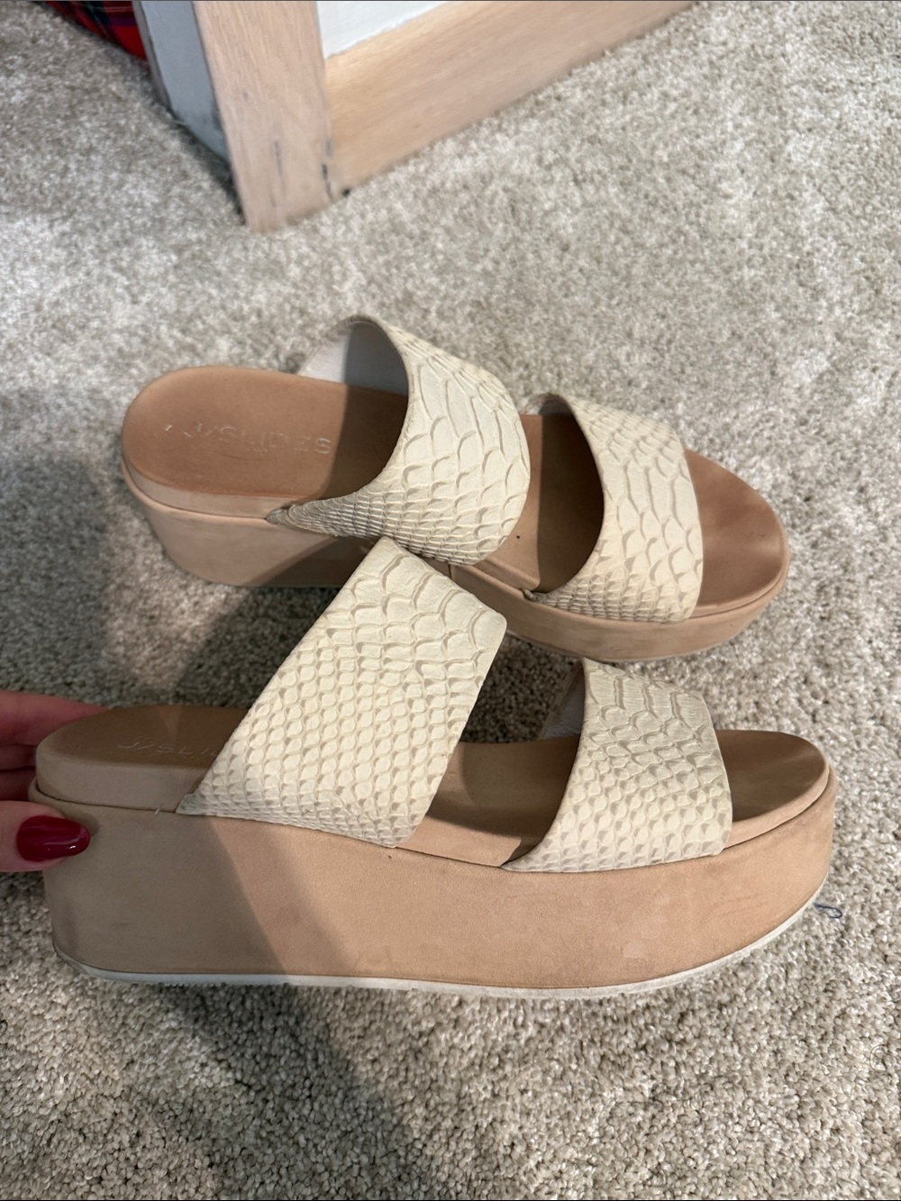 Wedge Slide Sandals in Cream with Textured Straps